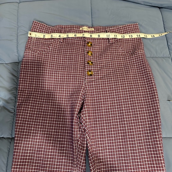 GUC Urban Outfitters size 8 plaid button front pants - Picture 4 of 6